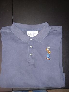 Disney Store Polo Golf Shirt Featuring Goofy Big Mans Size 2XL Purple 2X